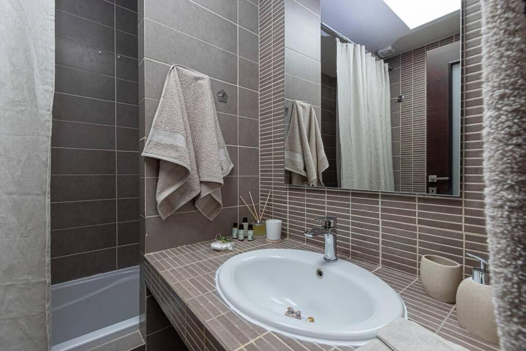 Nh Urban Living In Nea Alikarnassos Appartement Héraklion
